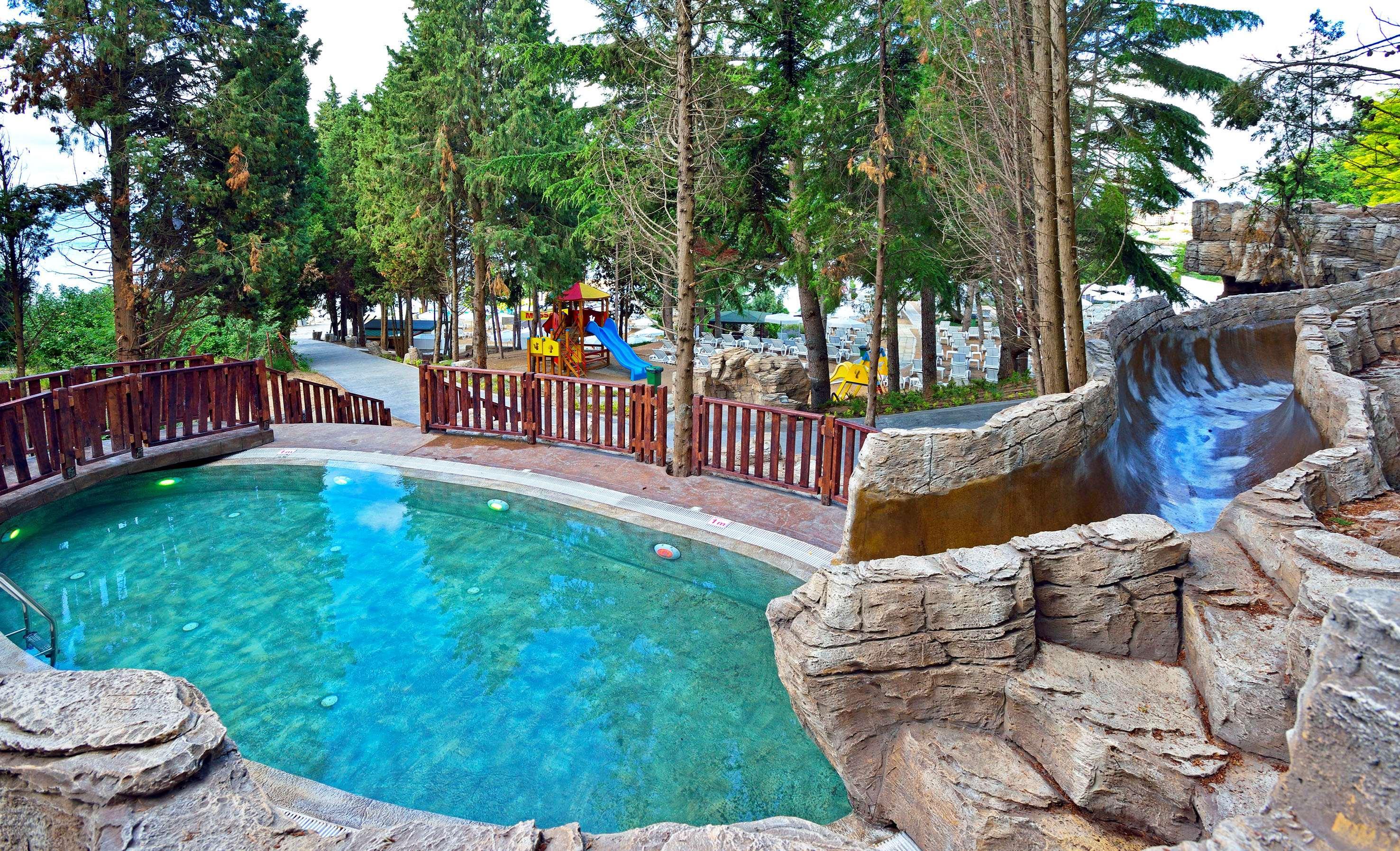 Sol Nessebar Mare All Inclusive Exterior photo