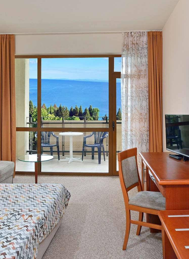 Sol Nessebar Mare All Inclusive Room photo