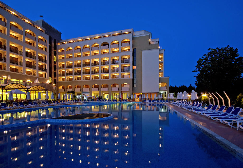 Sol Nessebar Mare All Inclusive Exterior photo
