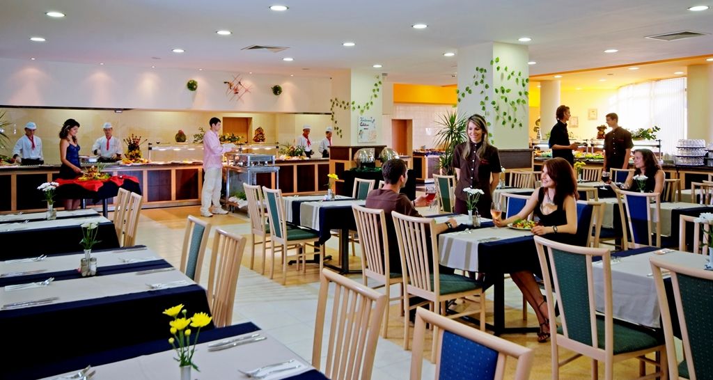 Sol Nessebar Mare All Inclusive Restaurant photo