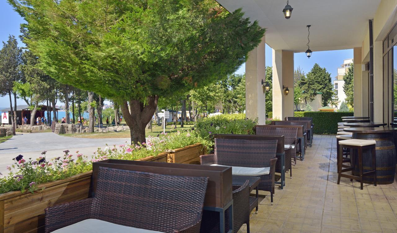 Sol Nessebar Mare All Inclusive Exterior photo